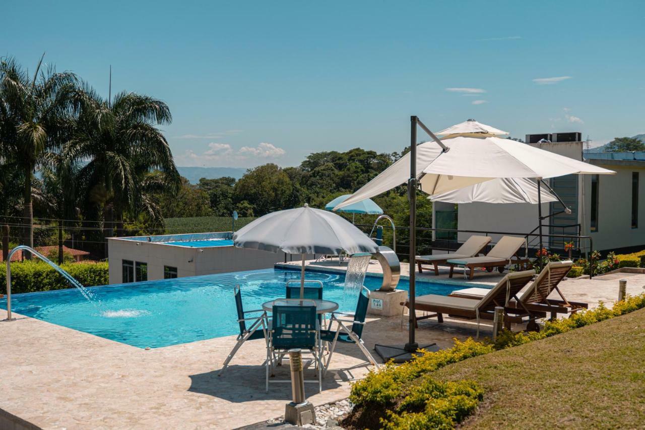 Hotel Syvanna Wellness&Spa Cerritos Exterior foto