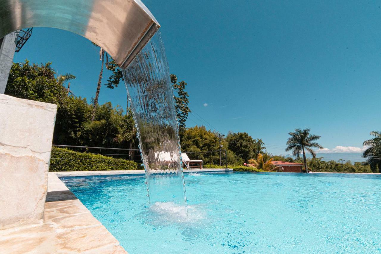 Hotel Syvanna Wellness&Spa Cerritos Exterior foto