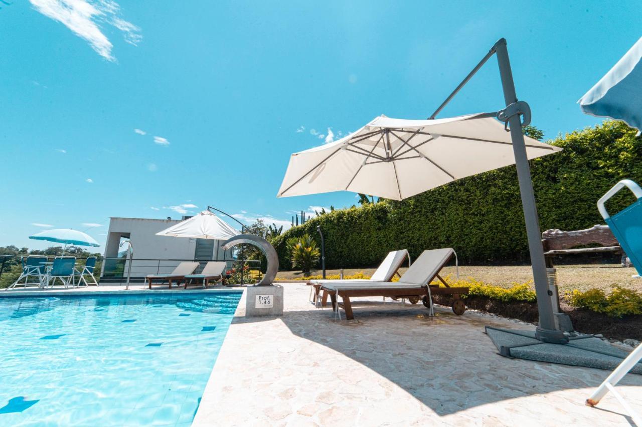 Hotel Syvanna Wellness&Spa Cerritos Exterior foto